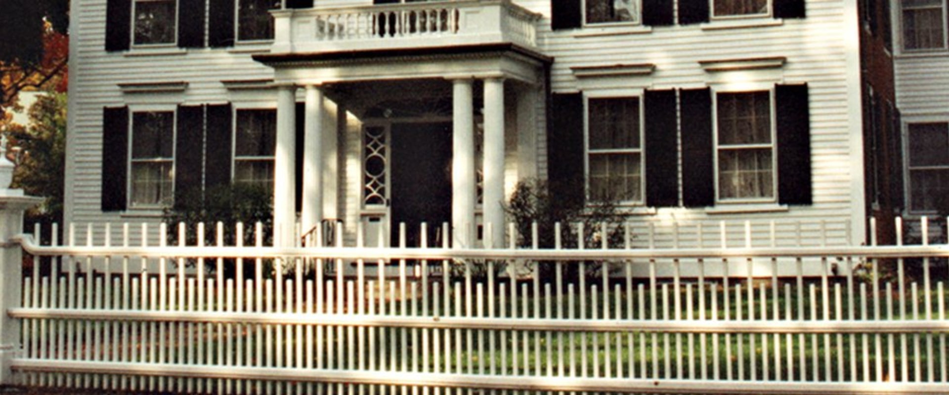 Discovering the Charm of Derry, New Hampshire's Historic Homes and Buildings